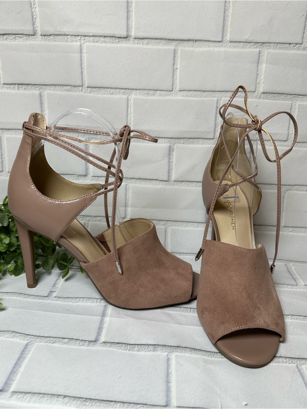 Marc Fisher Women’s Lace-Up Peep Toe Heels in Dusty Rose Sz 9.5